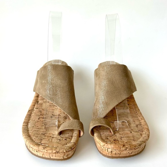 Donald Pliner Gyer Cork Wedge Platform Sandals Toe Ring Champaign Tan Size 8 - Picture 10 of 14